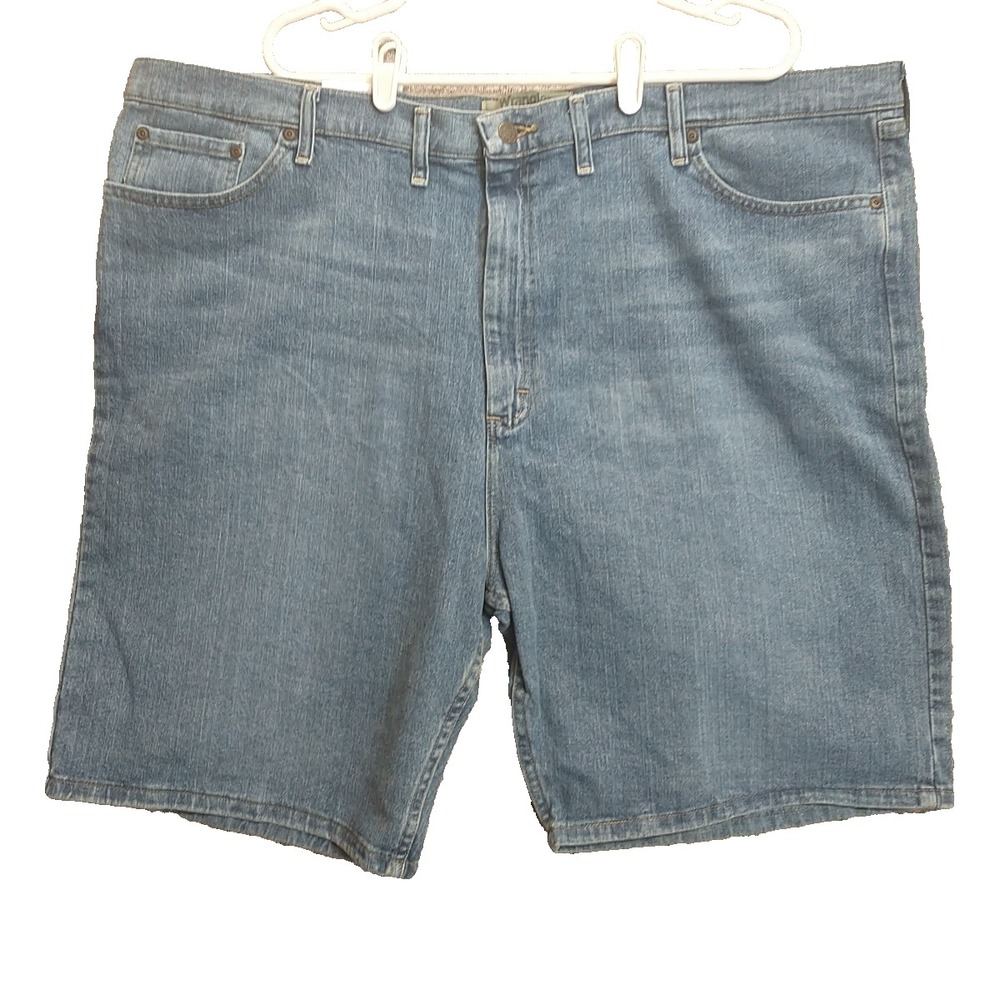 Wrangler Authentics Mens Denim Shorts Light Wash 48 Blue 10ZM2808F Relaxed Fit